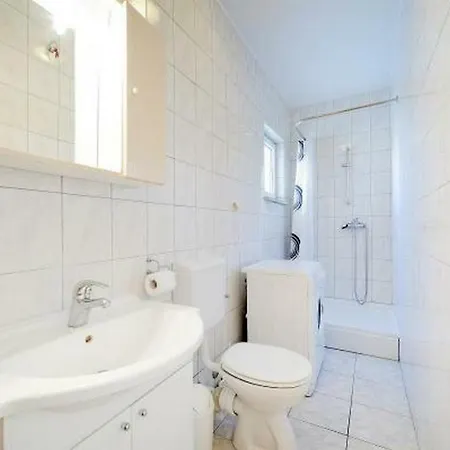 With Parking Space - 17325 Appartement