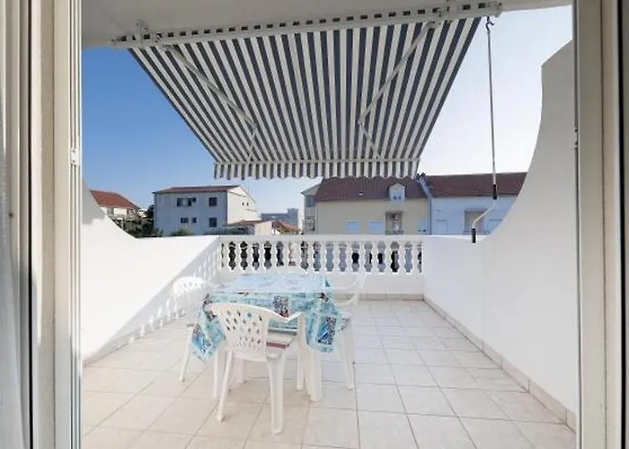 With Parking Space - 17325 * Βόντιτσε